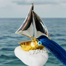 Load image into Gallery viewer, Christmas Boats Metal (Karavakia)