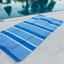 Load image into Gallery viewer, Luxury Beach Towel
