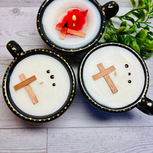 Load image into Gallery viewer, Vigil Lantern Candle