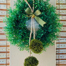 Load image into Gallery viewer, Kala Christougenna (Καλά Χριστούγεννα) Gouria