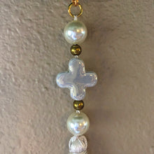 Load image into Gallery viewer, Cross Key Chains