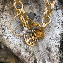 Load image into Gallery viewer, Dangle Bracelet