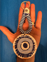 Load image into Gallery viewer, Wooden Keychains