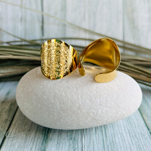 Load image into Gallery viewer, Phaistos Disc Ring