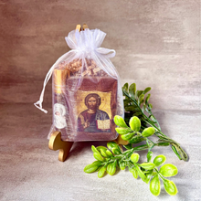 Load image into Gallery viewer, Icon &amp; Oil Gift Set
