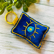 Load image into Gallery viewer, Amulet Style Key Chain
