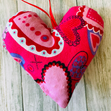 Load image into Gallery viewer, Heart Sachets
