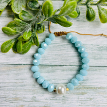 Load image into Gallery viewer, Single Pearl and Bead Bracelet
