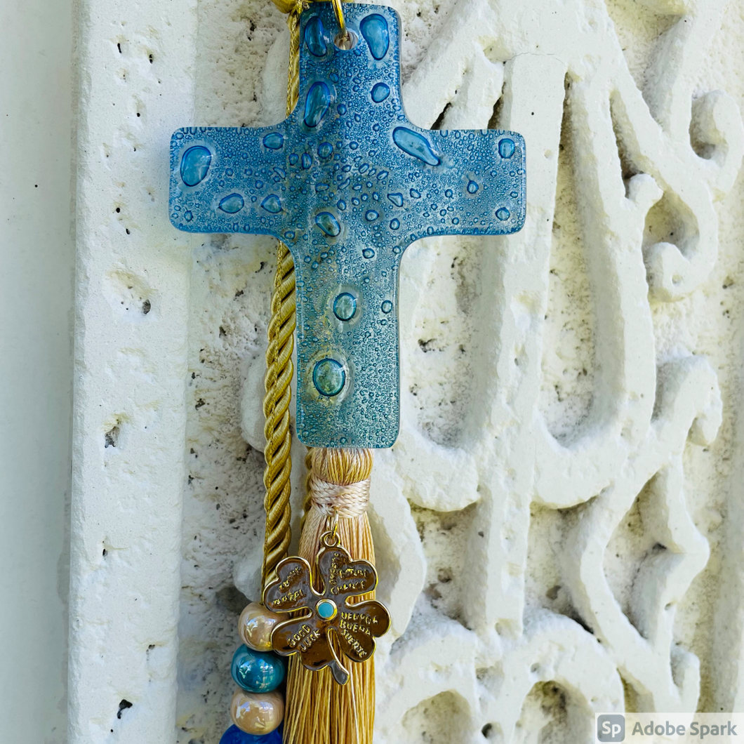 Glass Cross Hanging Gouria