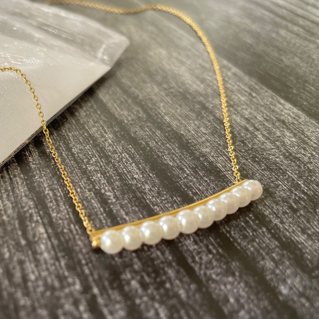 Pearl Bar Necklace